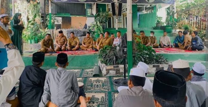 Kunjungan Wabup Kukar dan jajaran ke Ponpes Al Farisyah Hasyim, Tenggarong. (Istimewa)