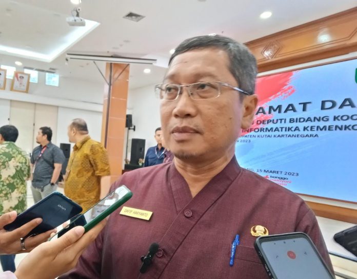 Kepala Dinas Kominfo Kukar, Dafip Hariyanto. (Ady/Radar Kukar)