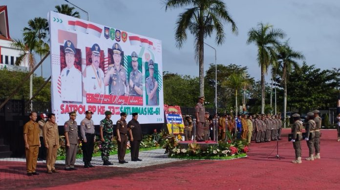 Suasana apel HUT ke-73 Satpol PP dan ke-61 Satlinmas. (Ady/Radar Kukar)