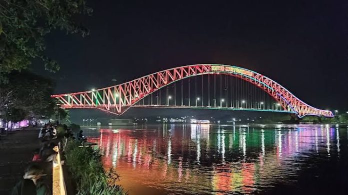 Jembatan Kartanegara, Tenggarong. (Istimewa)