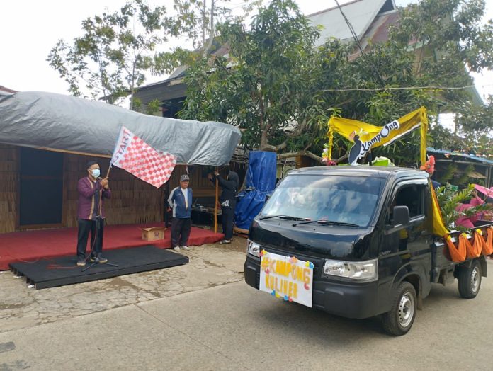 Suasana pawai pembukaan kegiatan Kampong Kuliner Tradisional ke-4 di Kelurahan Baru. (Istimewa)