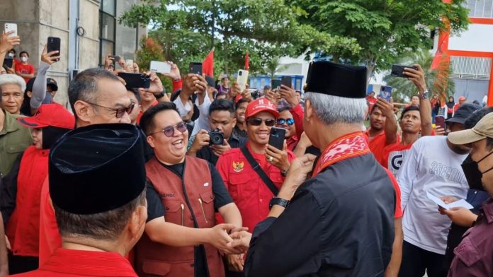 Bendahara DPC PDI Perjuangan Kukar, Rendi Solihin. (Istimewa)