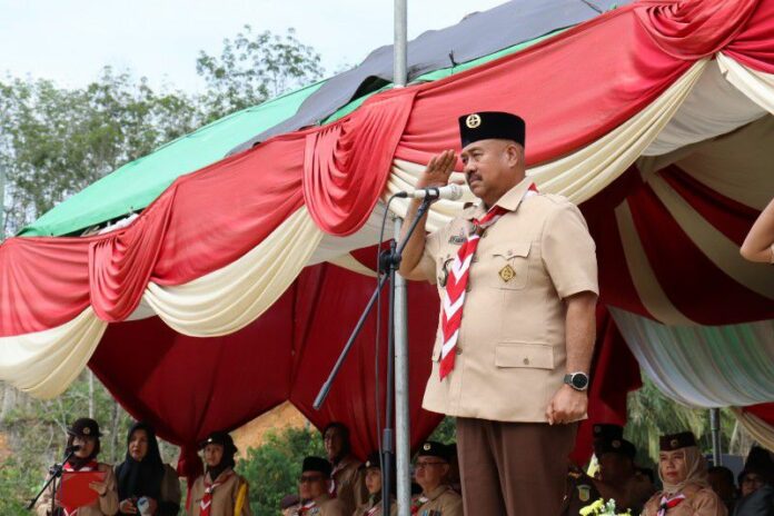 Suasana pelaksanaan upacara peringatan Hari Pramuka ke-63. (Istimewa)