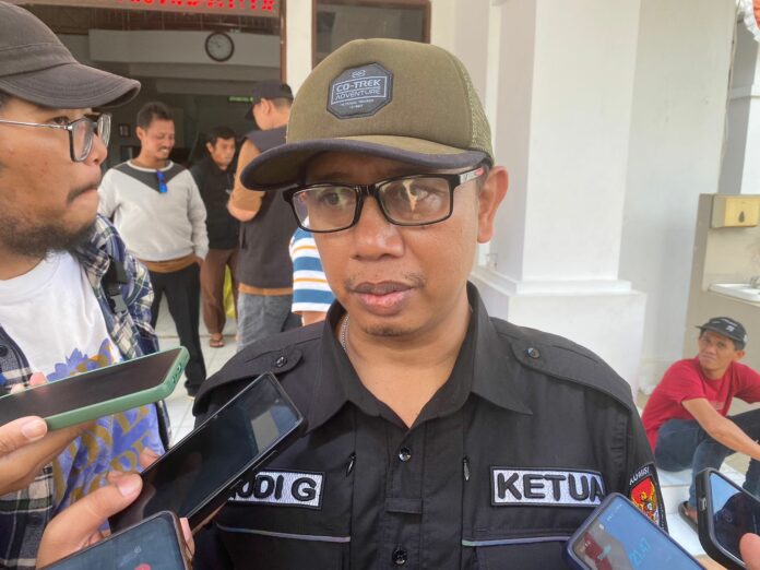 Ketua KPU Kukar, Rudi Gunawan. (Ady/Radarkukar)