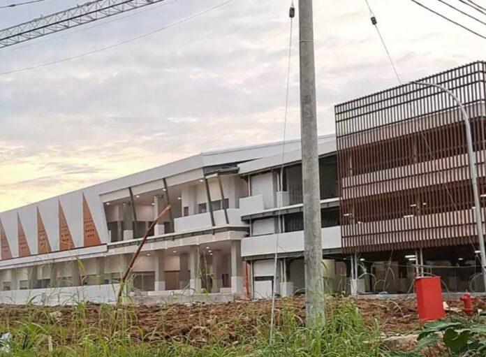 Gedung Baru Pasar Tangga Arung, Tenggarong. (Ady/Radarkukar)