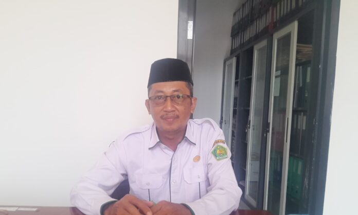 Kepala KUA Tenggarong, Naryanto.(Shavira Ramadhanita/RadarKukar)