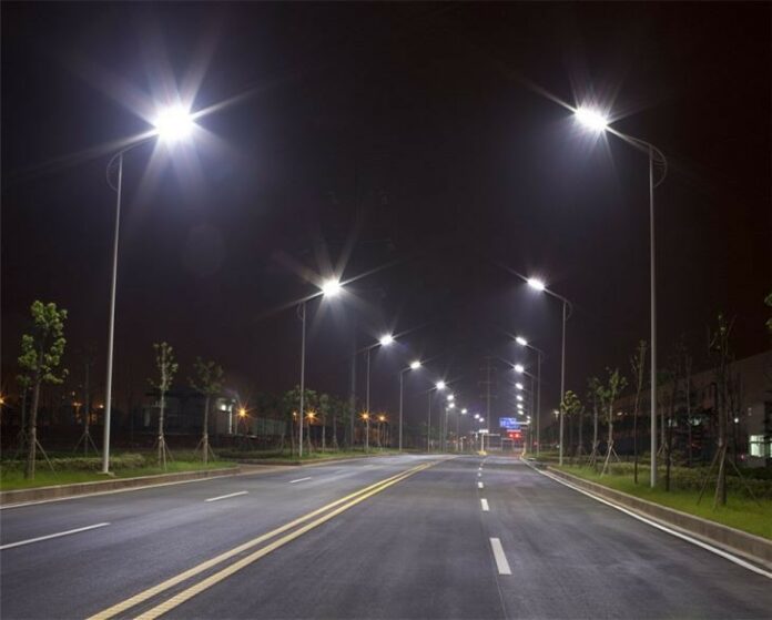 Ilustrasi lampu penerangan jalan. (Istimewa)