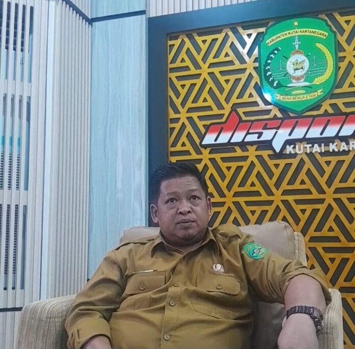 Kepala Dinas Pemuda dan Olahraga (Dispora) Kutai Kartanegara (Kukar), Aji Ali Husni. (Shavira Ramadhanita/RadarKukar)