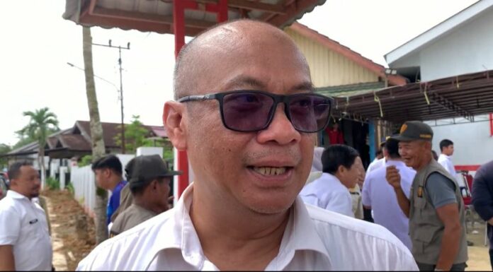 Kepala DLHK Kukar, Slamet Hadiraharjo. (Istimewa)
