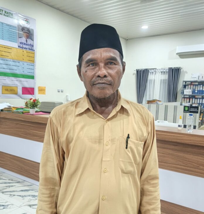 Kepala Desa Bukit Raya, Harnoto. (Istimewa )