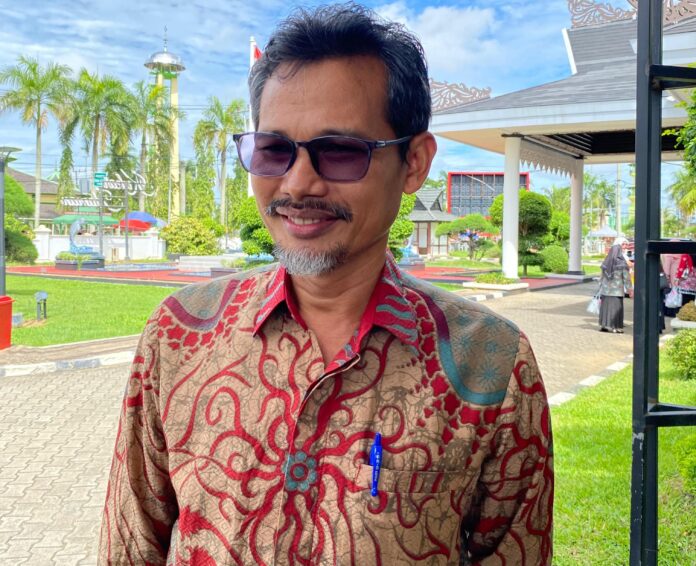 Plt Kepala Dinkes Kukar, Kusnandar. (Shavira Ramadhanita/RadarKukar)