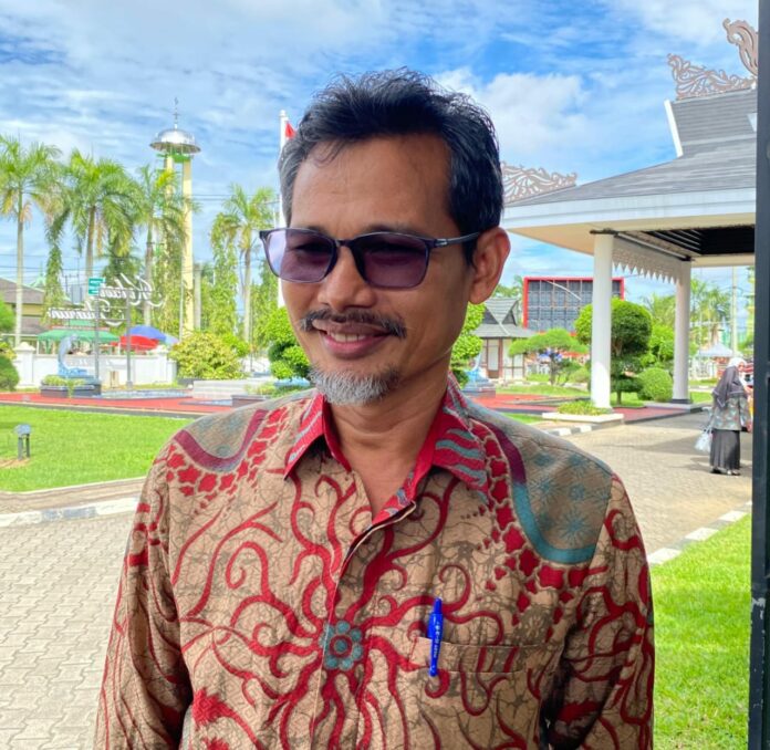 Plt Kepala Dinkes Kukar, Kusnandar. (Shavira Ramadhanita/RadarKukar)