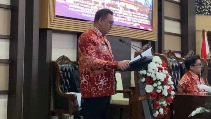 Pidato Bupati Kukar, dr Aulia Rahman Basri. (Shavira Ramadhanita/RadarKukar)