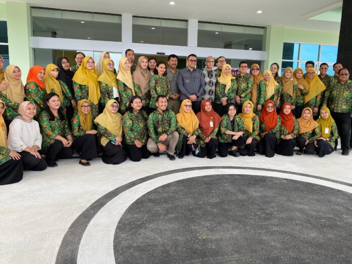 Peresmian Gedung Cendrawasih, di RSUD AM Parikesit Kukar. (Shavira Ramadhanita/RadarKukar)