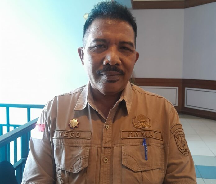 Camat Tenggarong Seberang, Tego Yuwono. (Shavira Ramadhanita/RadarKukar)