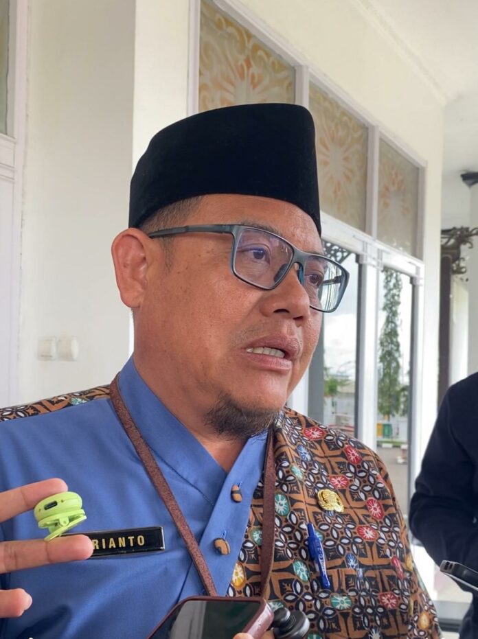 Kepala DPMD Kukar, Arianto. (Shavira Ramadhanita/RadarKukar)