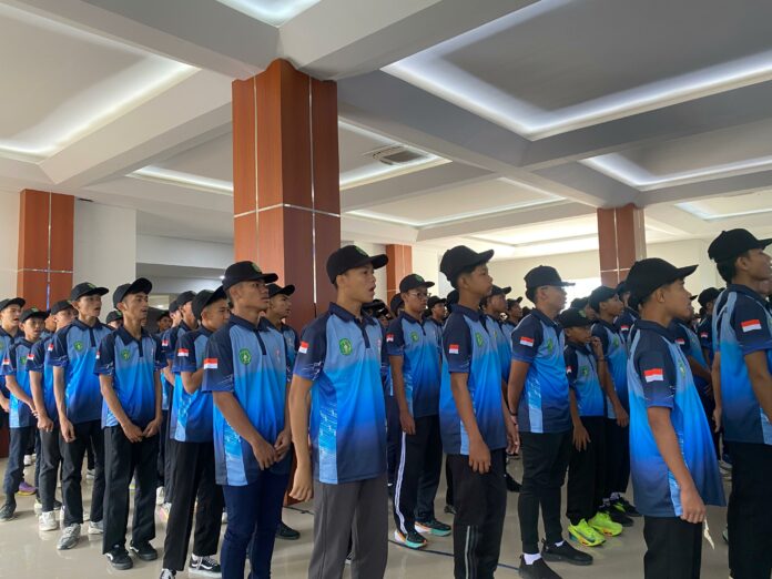 Pelepasan Kontingen Pekan Olahraga Pelajar Daerah (Popda) XVII Provinsi Kalimantan Timur Tahun 2025. (Shavira Ramadhanita/RadarKukar)