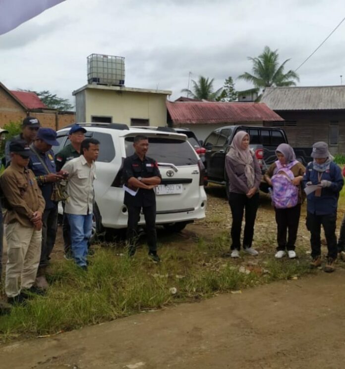 Peninjauan kerusakan air dan lahan di Desa Bakungan. (Istimewa)