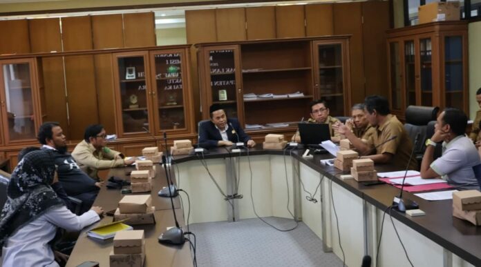 DPRD Kukar tindak lanjutin masalah upah PPPK Nakes di Kukar. (Istimewa)