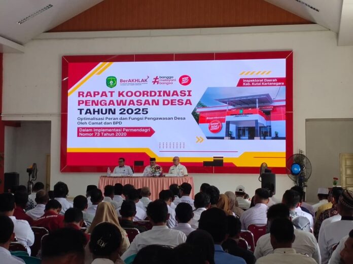 Rakor Pengawasan Desa Tahun 2025. (Shavira Ramadhanita/Radar Kukar)