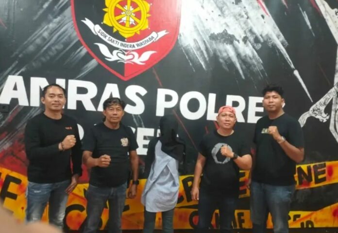 Dalang investasi bodong di Muara Jawa yang berhasil diamankan. (Istimewa)