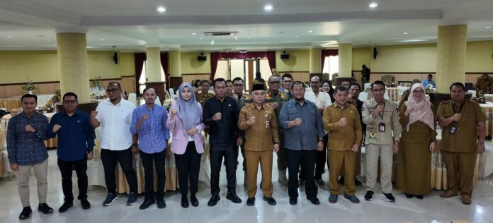 DPRD Kukar gelar Forum Konsultasi Publik untuk membahas 7 Raperda. (Shavira Ramadhanita/RadarKukar)