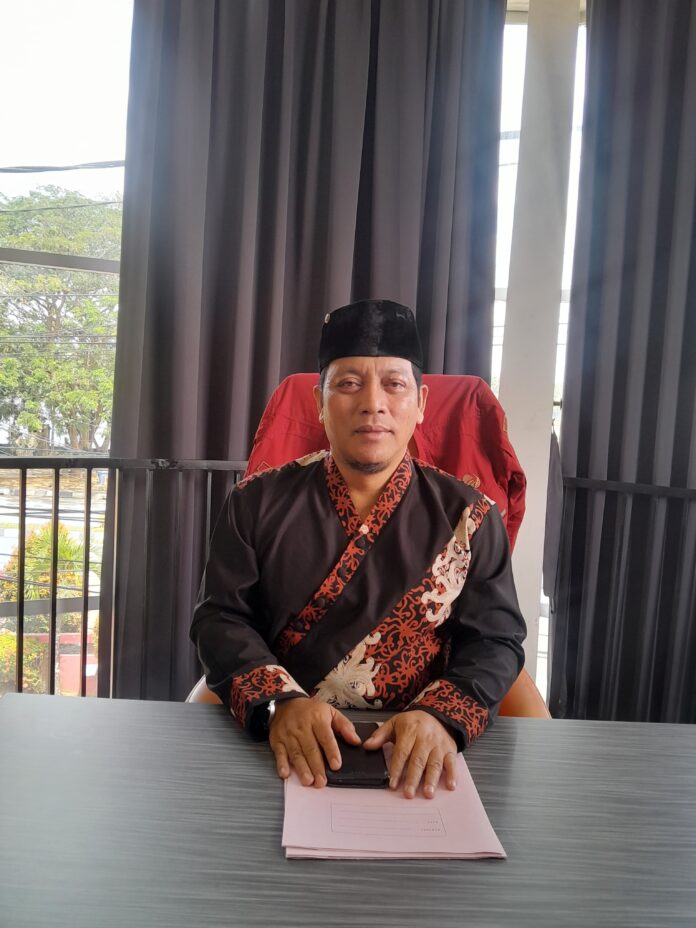 Plt Disperindag Kukar, Sayyid Fathullah. (Shavira Ramadhanita/Radar Kukar)