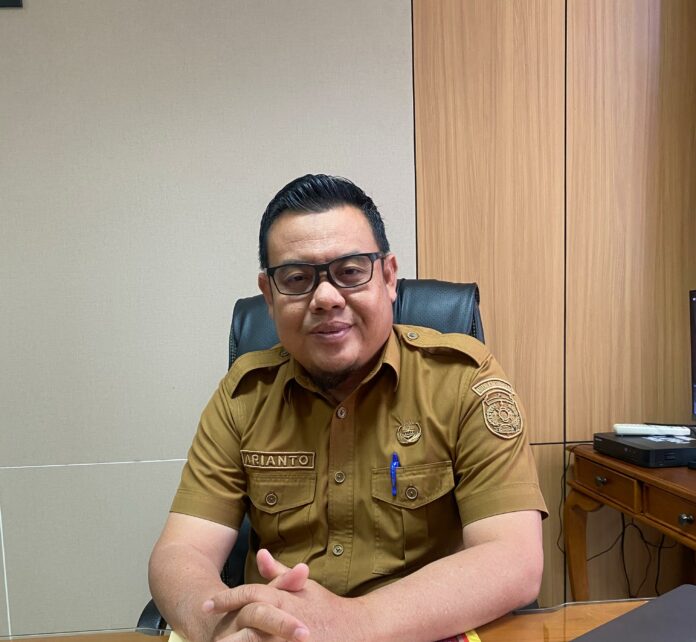 Kepala Dinas DPMD Kukar, Arianto. (Shavira Ramadhanita/RadarKukar)