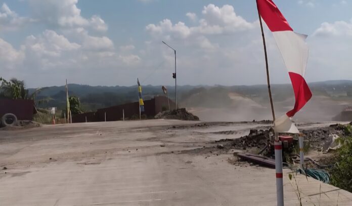 PT Khotai Makmur di Desa Buana Jaya. (Shavira Ramadhanita/RadarKukar)