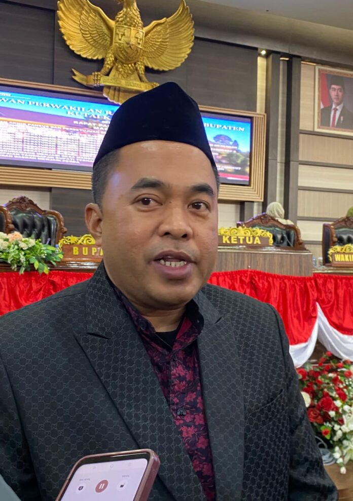 Ketua DPRD Kukar, Ahmad Yani.(Shavira Ramadhanita/RadarKukar)