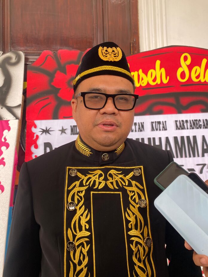 Bupati Kukar, dr Aulia Rahman Basri. (Shavira Ramadhanita/RadarKukar)