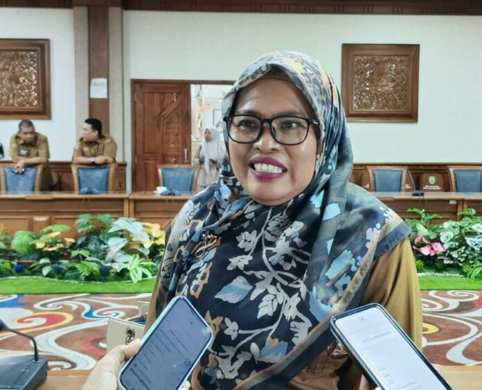 Camat Sangatta Utara, Hasdiah Dohi. (Istimewa)