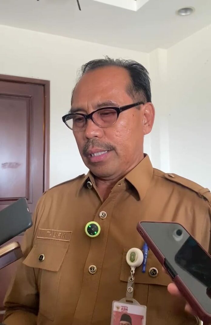 Kepala Dinas Perkebunan (Disbun) Kukar, Muhammad Taufik. (Shavira Ramadhanita/RadarKukar)