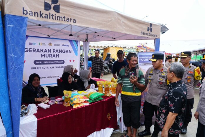 Suasana GPM di Tangga Arung Square yang digelar Polres Kukar. (Humas Polres Kukar)