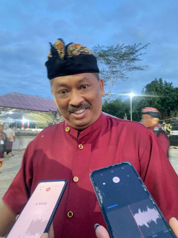 Kepala Desa Kerta Buana, I Dewa Ketut Adi Basuki. (Shavira Ramadhanita/RadarKukar)