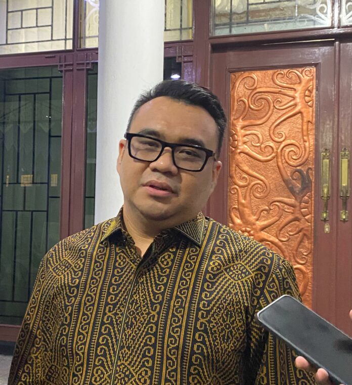 Bupati Kukar, dr Aulia Rahman Basri. (Shavira Ramadhanita/RadarKukar)