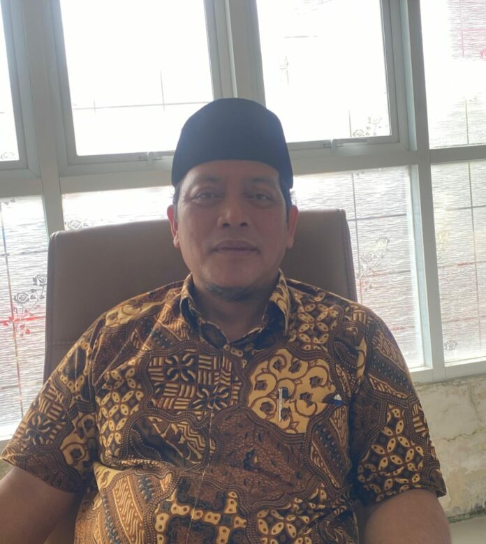 Plt Kepala Disperindag Kukar, Sayid Fathullah. (Shavira Ramadhanita/RadarKukar)