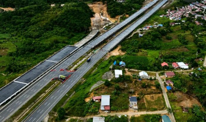 Ruas Tol IKN Seksi 3A-2 yang dapat memangkas waktu tempuh Balikpapan–IKN menjadi sekitar 60 menit ditarget rampung akhir 2026. (Dok HK)