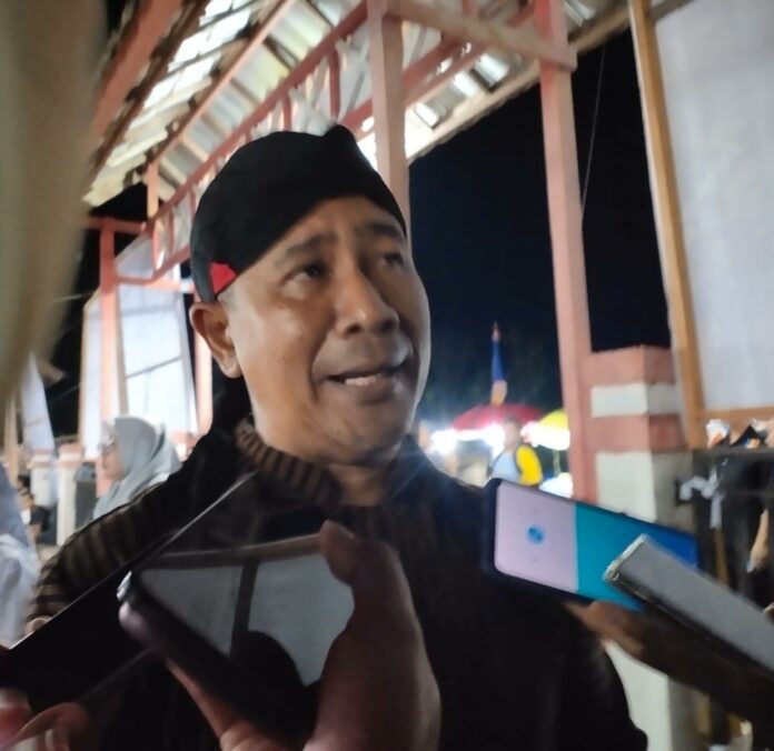 Lurah Bukit Biru, Sudiyarso. (Shavira Ramadhanita/RadarKukar)