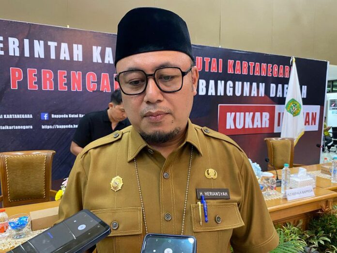 Kepala Disdikbud Kukar, Heriansyah. (Istimewa)