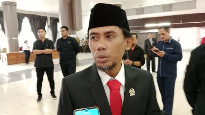 Ketua DPRD Kutim, Jimmi. (Istimewa)